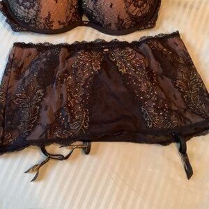 Victoria Secret Very Sexy Embellished Garter  VS - Size Small